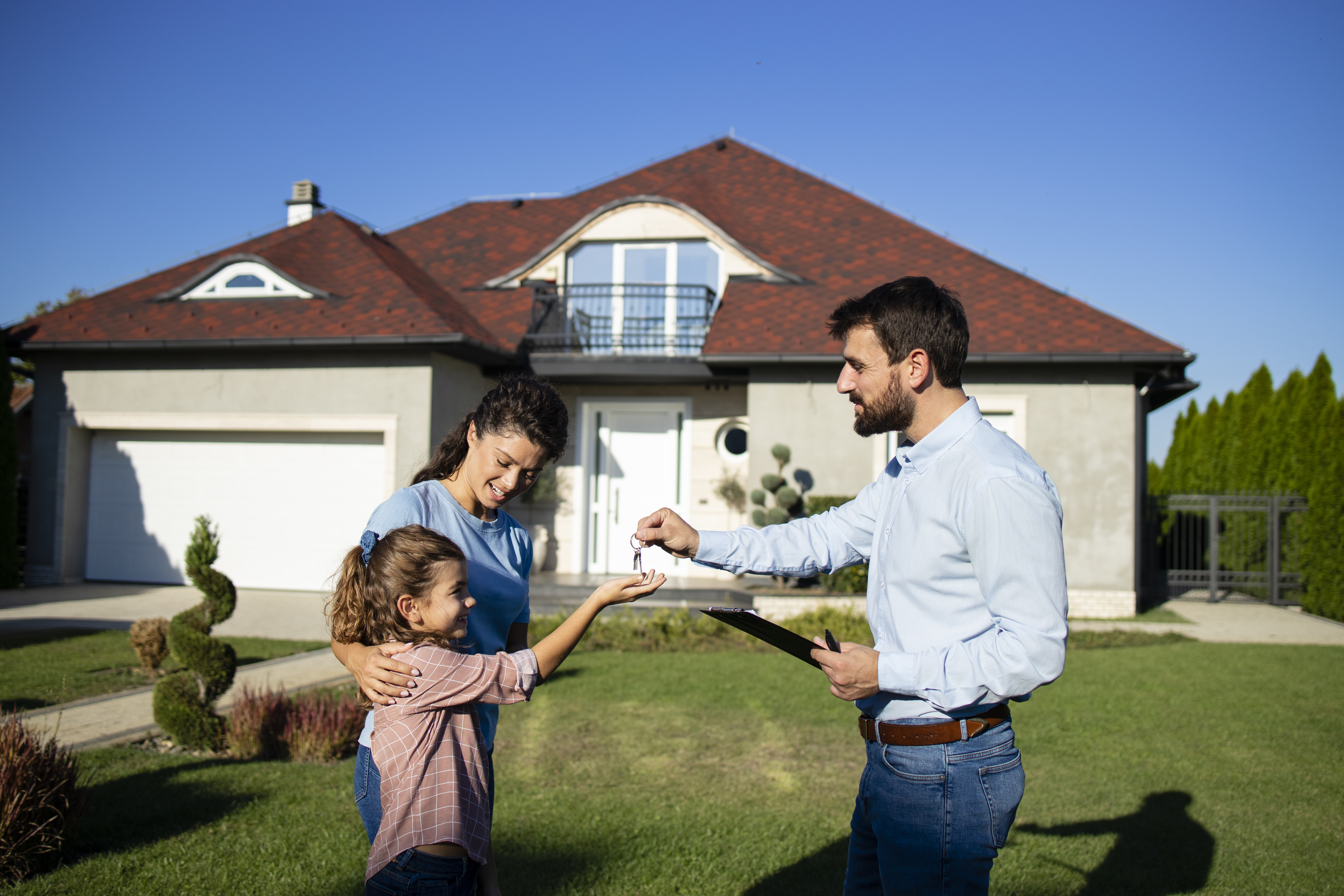 Rescrie-ți povestea: 5 motive pentru care imobiliarele ar putea fi mutarea ta perfectă în carieră